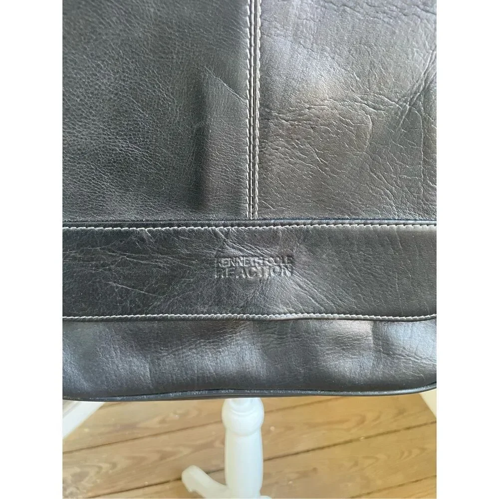 Kenneth Cole Reaction Laptop/ Tablet/ Flapover Messenger Bag Brown